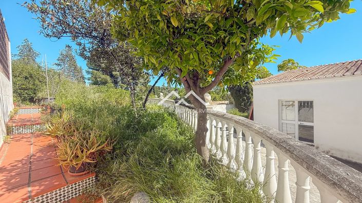 Image No.10-2 Bed Villa for sale