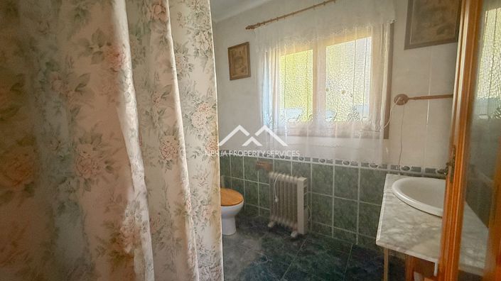 Image No.23-2 Bed Villa for sale