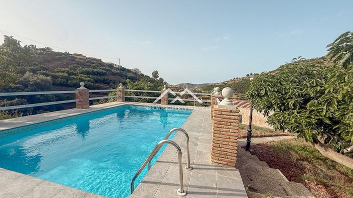 Image No.1-3 Bed Property for sale