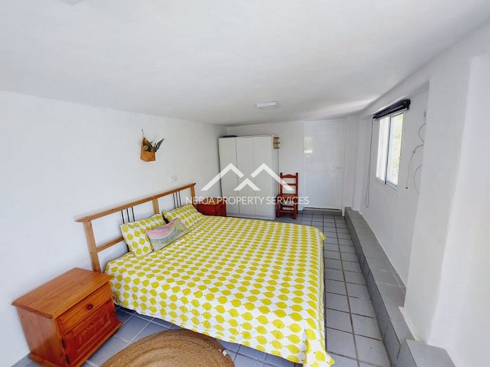 Image No.14-2 Bed Cottage for sale