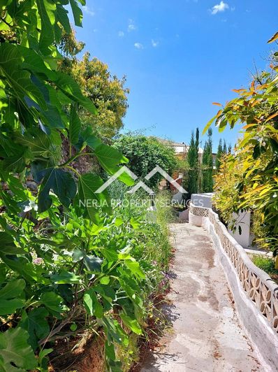 Image No.23-2 Bed Cottage for sale