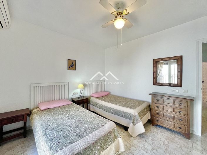 Image No.18-2 Bed Townhouse for sale