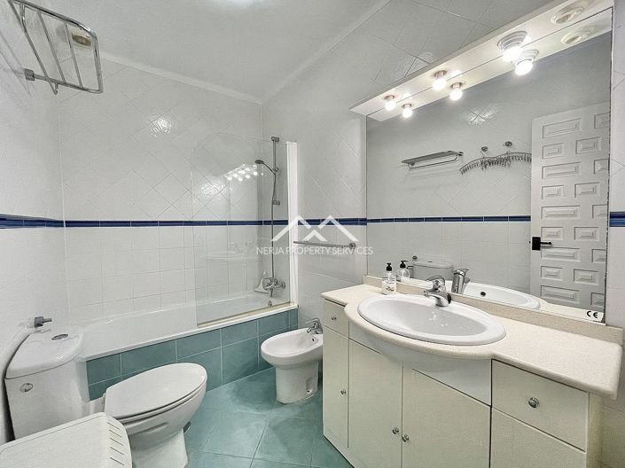 Image No.19-2 Bed Townhouse for sale