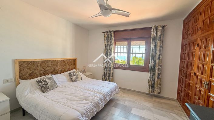 Image No.14-2 Bed Villa for sale