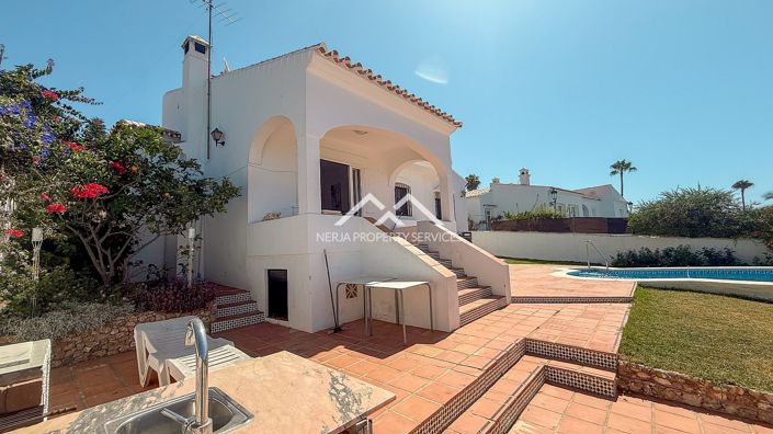 Image No.20-2 Bed Villa for sale