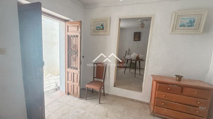 Image No.7-2 Bed Townhouse for sale