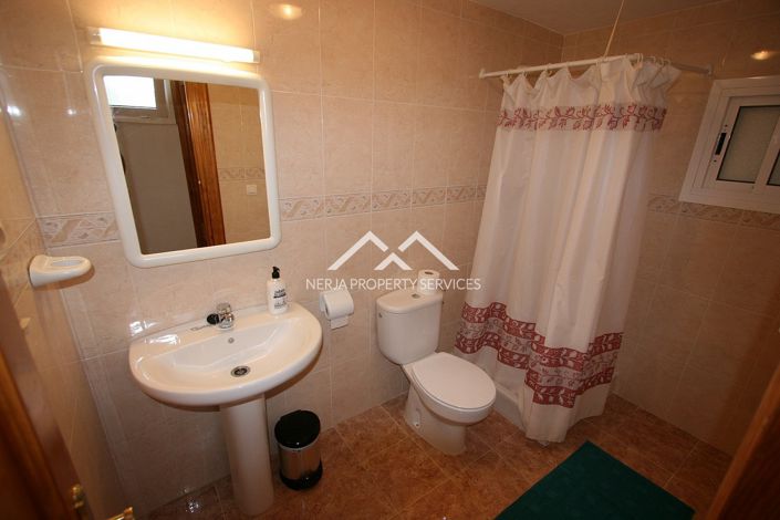 Image No.27-5 Bed Villa for sale