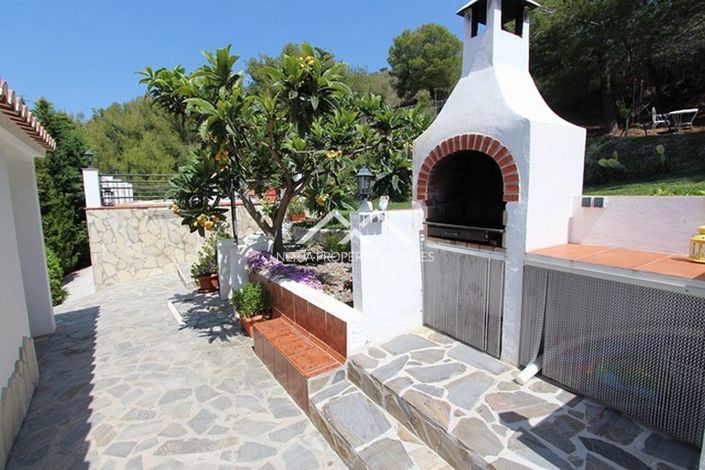 Image No.9-5 Bed Villa for sale