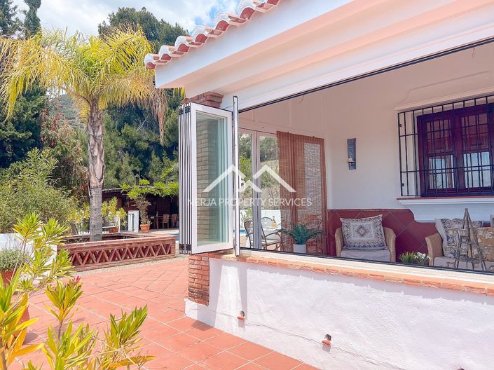 Image No.14-2 Bed Villa for sale