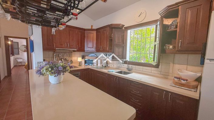 Image No.26-2 Bed Villa for sale