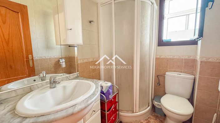 Image No.25-2 Bed Apartment for sale