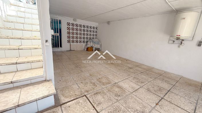 Image No.23-2 Bed Townhouse for sale