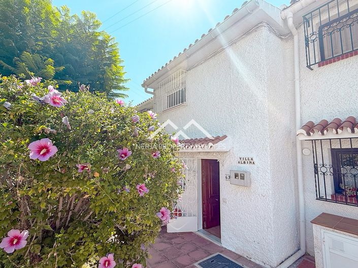 Image No.31-2 Bed Townhouse for sale