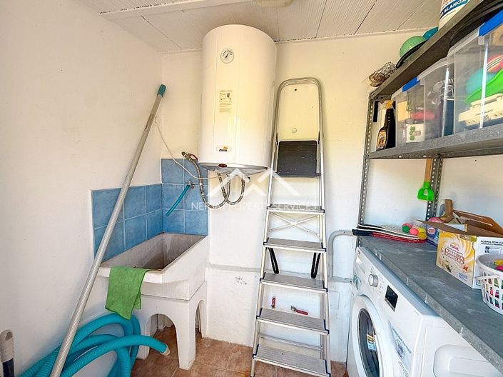 Image No.15-2 Bed Property for sale