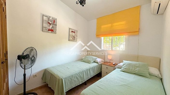 Image No.17-2 Bed Property for sale