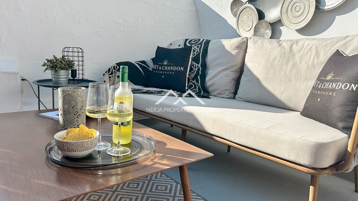 Image No.3-2 Bed Townhouse for sale