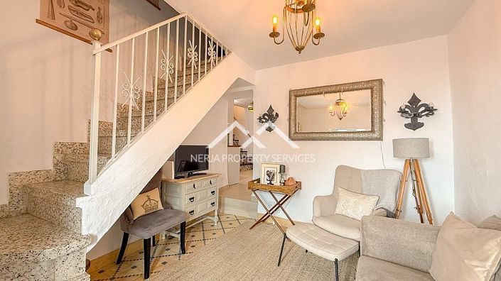 Image No.10-2 Bed Townhouse for sale