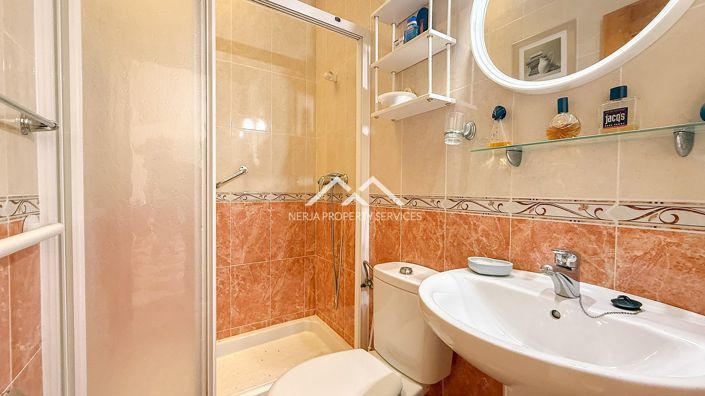 Image No.22-3 Bed House for sale