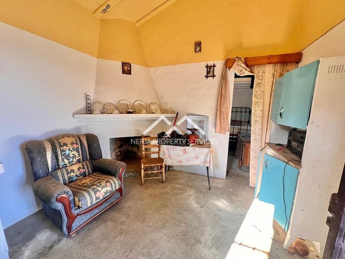 Image No.4-6 Bed Cottage for sale