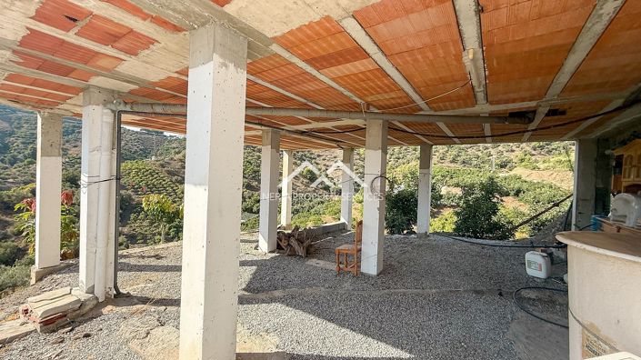 Image No.15-2 Bed Property for sale