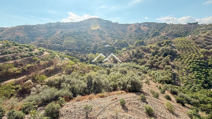 Image No.21-2 Bed Property for sale