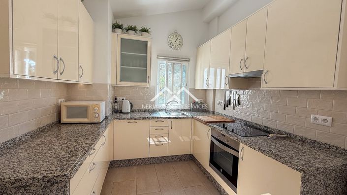 Image No.14-3 Bed Villa for sale