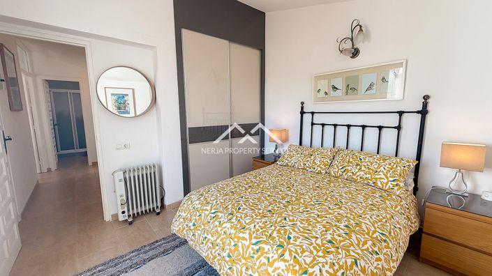 Image No.18-3 Bed Villa for sale