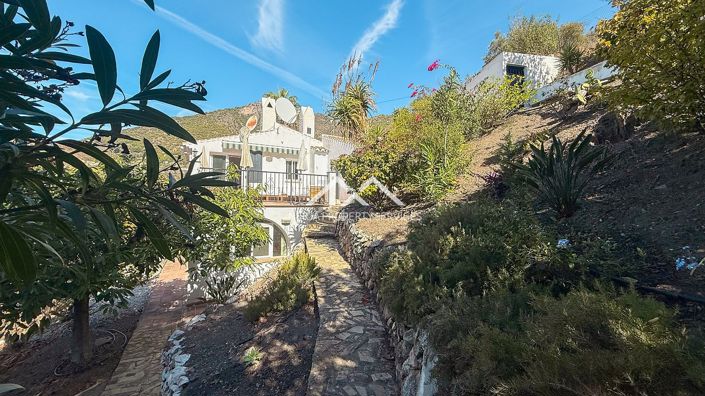 Image No.33-3 Bed Villa for sale