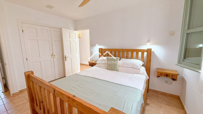 Image No.21-2 Bed Townhouse for sale