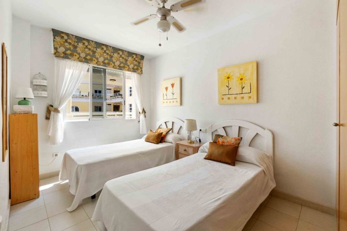 Image No.10-3 Bed Apartment for sale