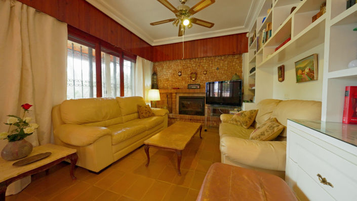 Image No.17-6 Bed Villa for sale