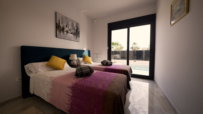 Image No.18-3 Bed Villa for sale