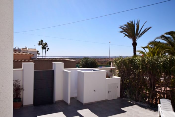 Image No.14-3 Bed Villa for sale