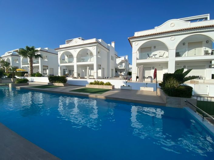 Image No.1-2 Bed Apartment for sale