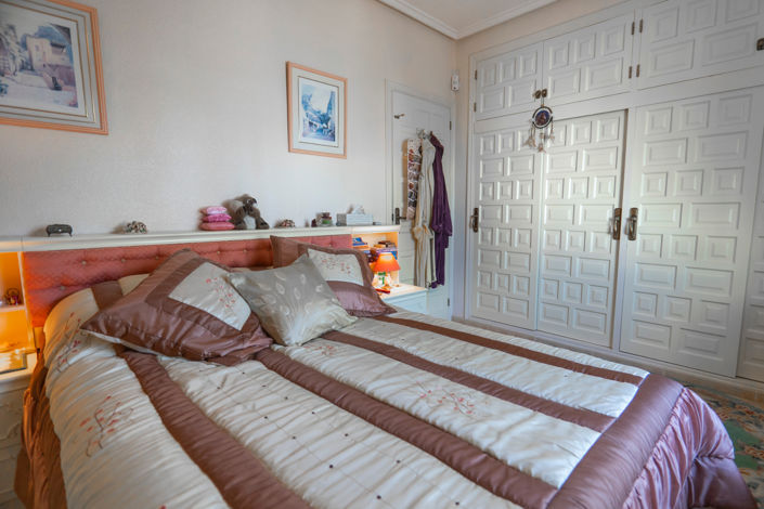 Image No.21-5 Bed Villa for sale