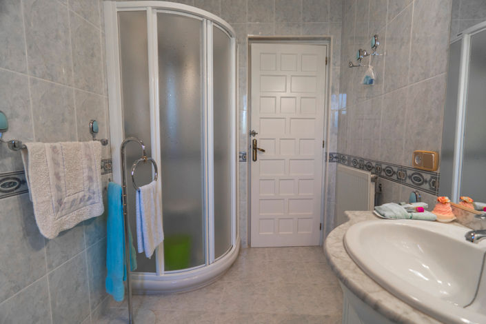 Image No.22-5 Bed Villa for sale