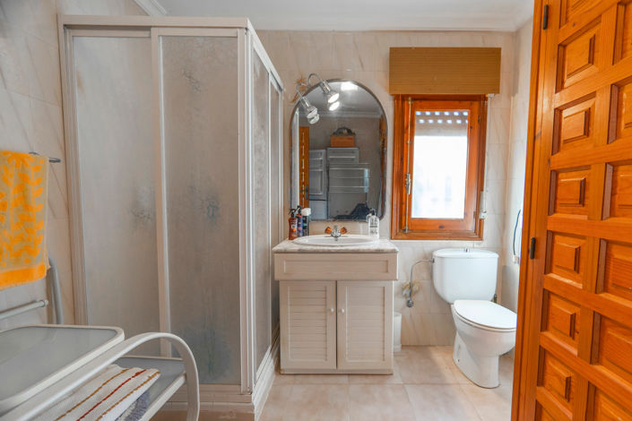 Image No.31-5 Bed Villa for sale