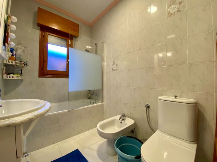 Image No.39-4 Bed Villa for sale