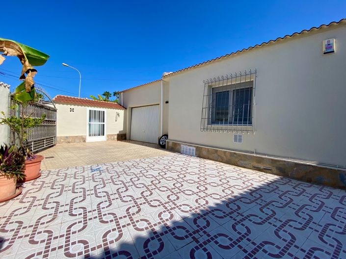 Image No.62-4 Bed Villa for sale