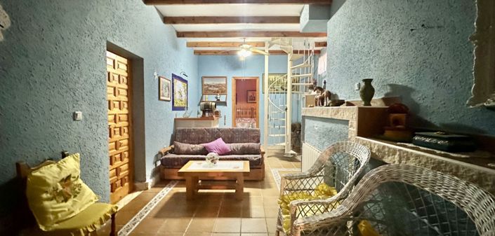 Image No.9-3 Bed Townhouse for sale