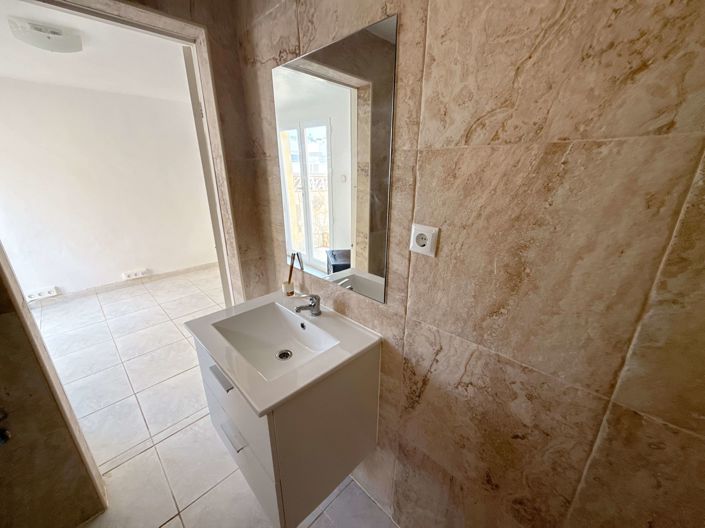 Image No.21-4 Bed Apartment for sale