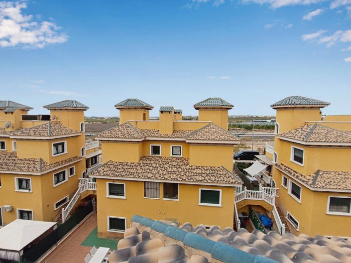 Image No.20-3 Bed Semi-Detached for sale