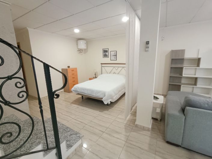 Image No.30-3 Bed Semi-Detached for sale