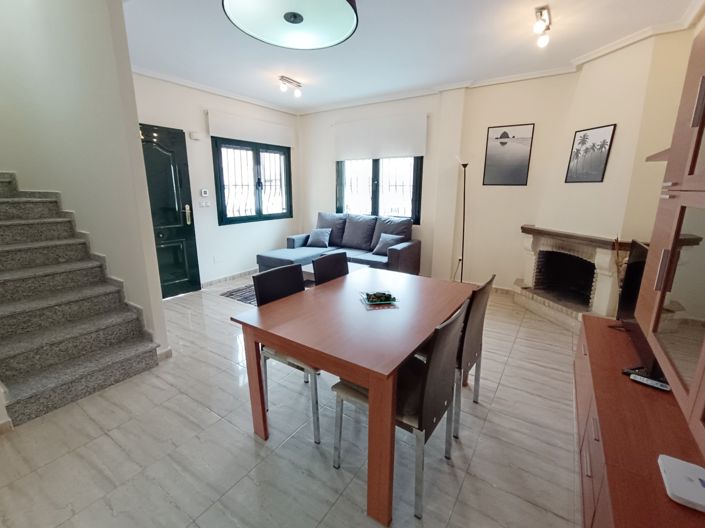 Image No.4-3 Bed Semi-Detached for sale