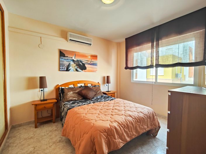 Image No.27-3 Bed Property for sale