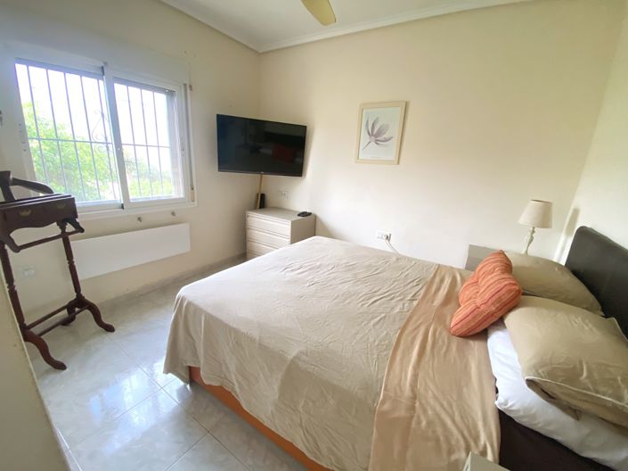 Image No.12-3 Bed Villa for sale