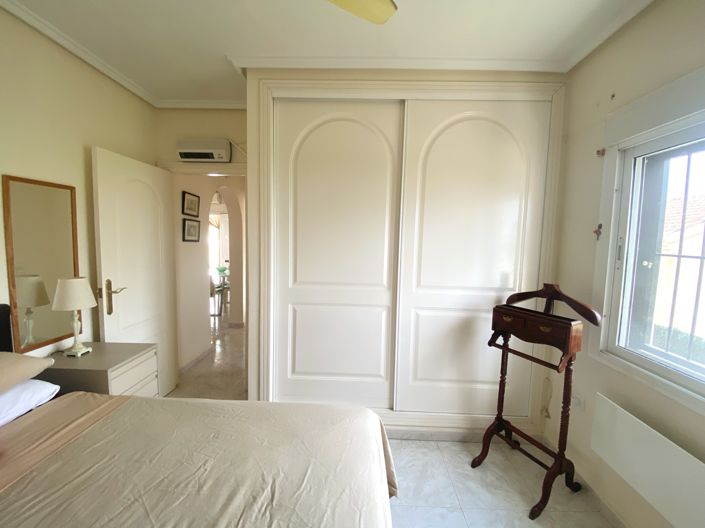 Image No.14-3 Bed Villa for sale