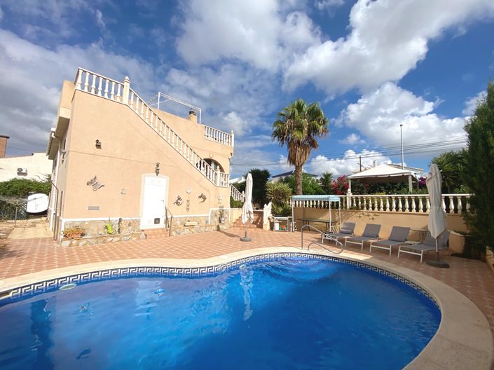 Image No.34-3 Bed Villa for sale