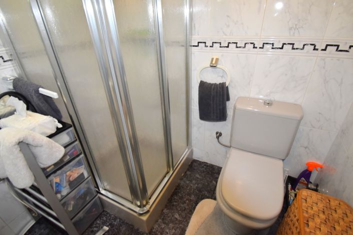 Image No.10-3 Bed Villa for sale