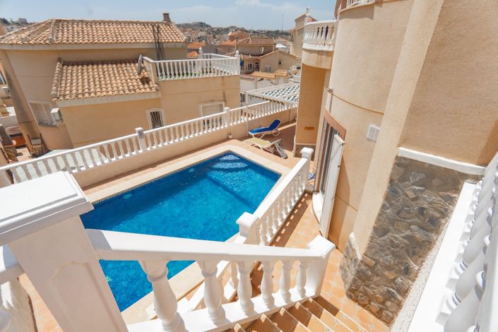 Image No.29-3 Bed Villa for sale